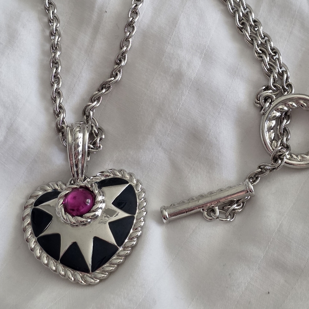 🥳HP🥳 RARE VINTAGE GIVENCHY CHOKER  Heart Pendant Necklace Gripoix
